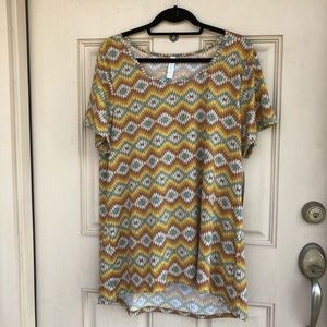 2XL LuLaRoe Classic Shirt
